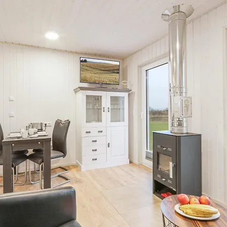 Cozy In Ostseeresort Feriehus